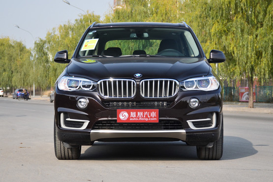 2017款 宝马X5 xDrive35i 领先型-宝马X5购车暂无优惠 旗舰级的碰撞高清图片
