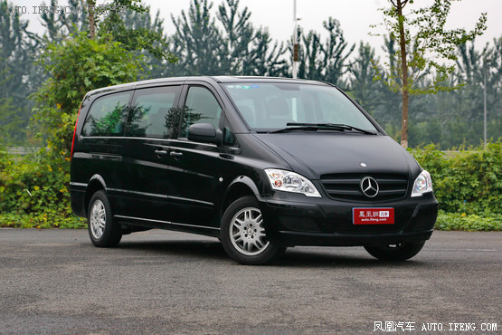 2013款 奔驰威霆 2.5L 商务版