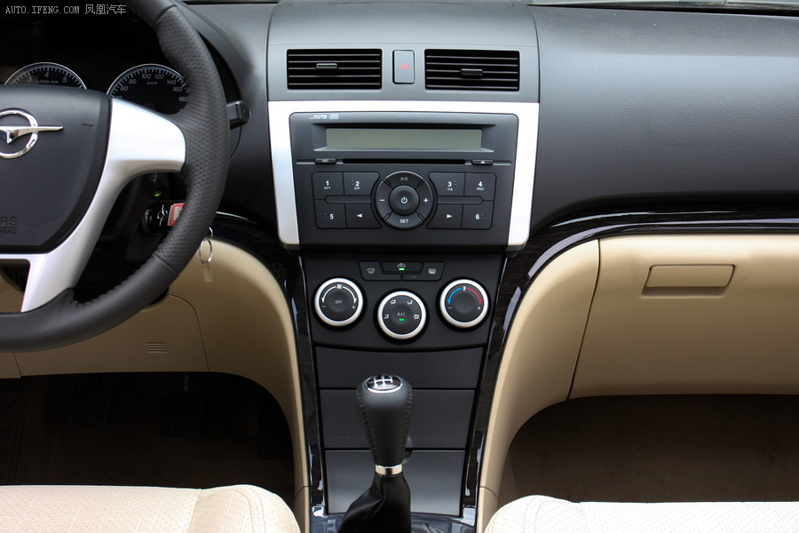 海马汽车 福美来 内饰(334)                   提示:支持键盘翻页&