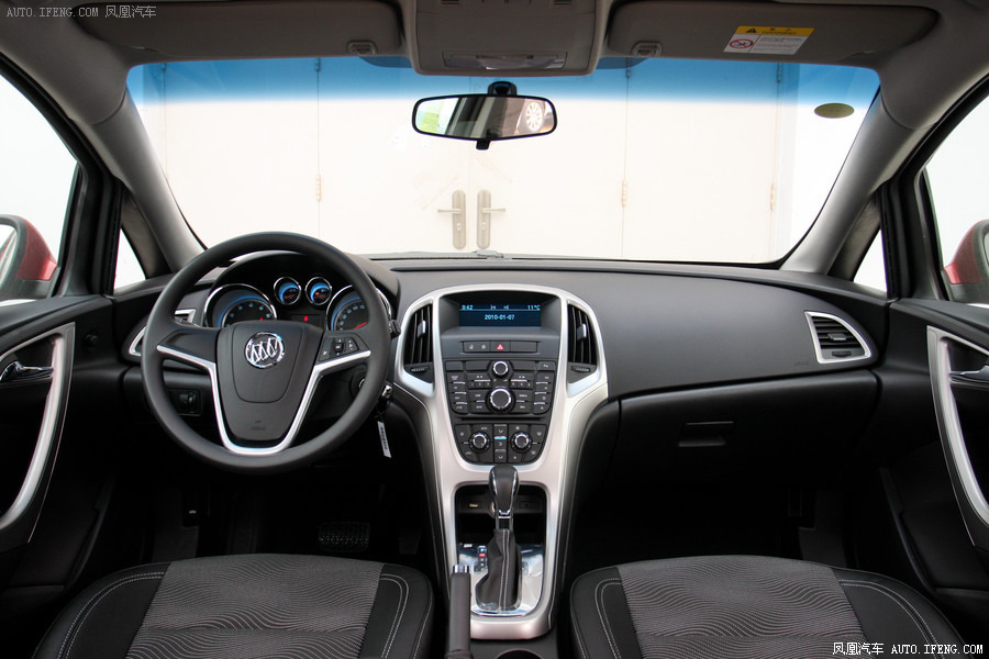 汽车图片 上汽通用别克 英朗xt 2014款 1.