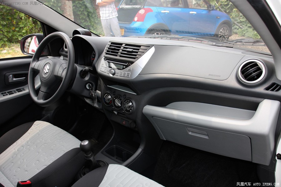 【奥拓图片】_2015款 1.