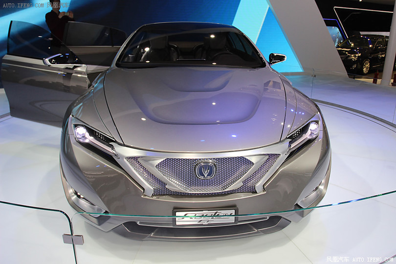【长安raeton cc 概念车图】_长安raeton cc 概念车_汽车图库_凤凰网