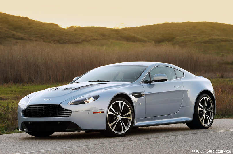 0l volante图片 阿斯顿·马丁_汽车图库_凤凰汽车_1277685